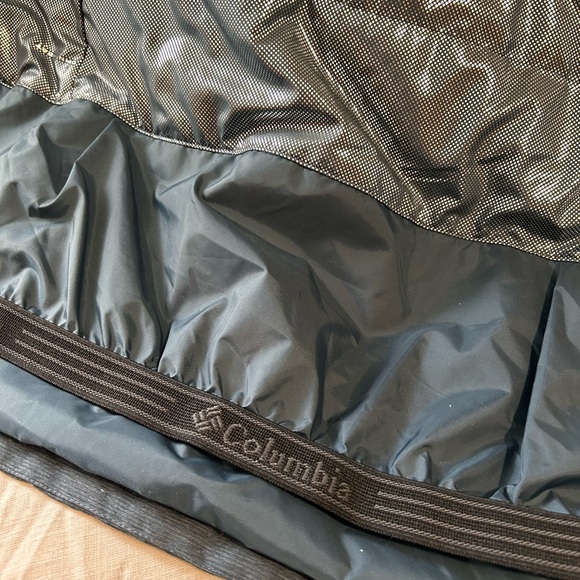 Columbia Woman’s Snoeshoe Mountain Omni- Heat hooded Ski 🎿 Jacket size XL ( NWT) - Picture 4 of 14